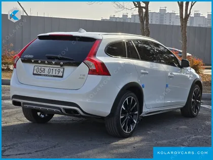 VOLVO V60 T5 AWD