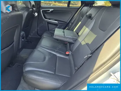 VOLVO V60 T5 AWD