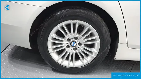 BMW 5 SERIES 520D
