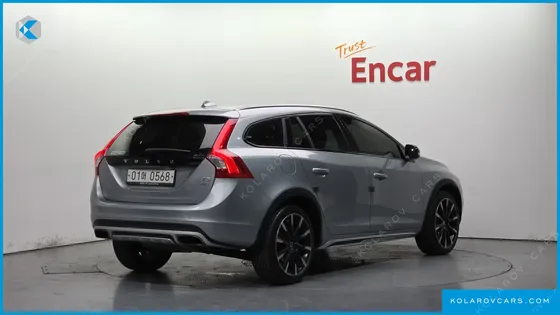 VOLVO V60 T5 AWD