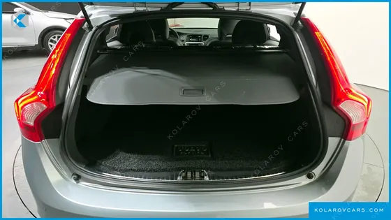 VOLVO V60 T5 AWD
