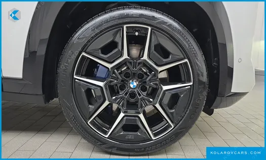 BMW XM 4.4