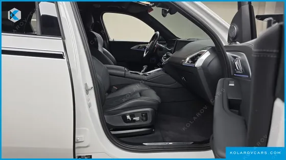 BMW XM 4.4