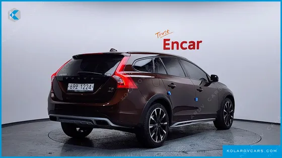 VOLVO V60 T5 AWD