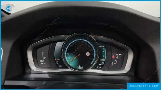 VOLVO V60 T5 AWD