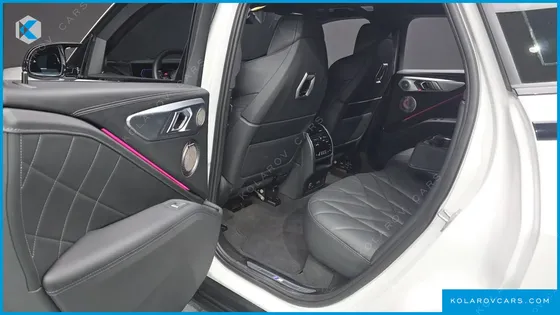 BMW XM 4.4