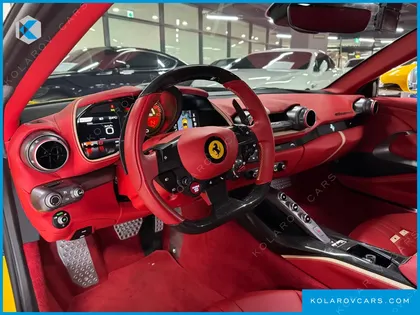 FERRARI 812 6.5 V12