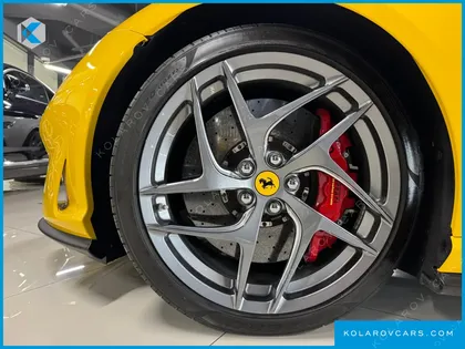 FERRARI 812 6.5 V12