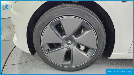 TESLA MODEL 3 LONG RANGE AWD