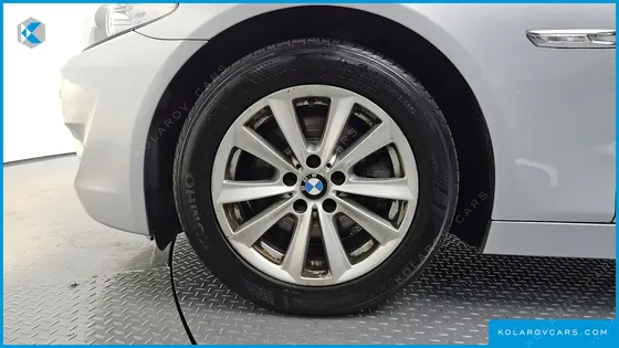 BMW 5 SERIES 520D