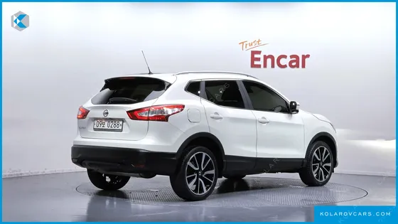 NISSAN QASHQAI 1.6 PLATINUM