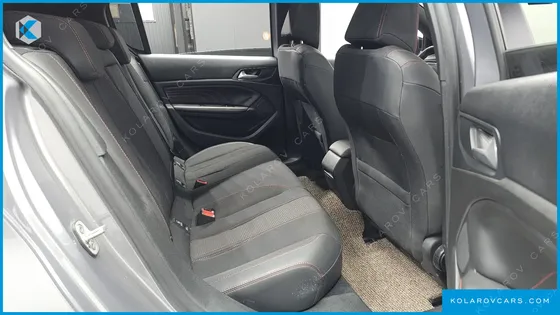 PEUGEOT 308 1.6 BLUEHDI GT LINE