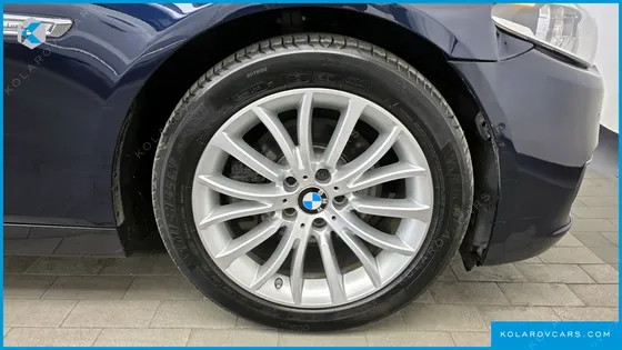 BMW 5 SERIES 528I XDRIVE LUXURY