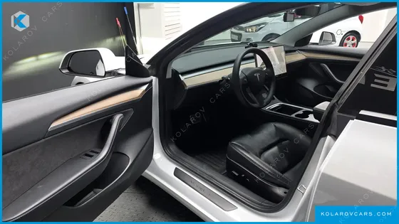 TESLA MODEL 3 LONG RANGE AWD