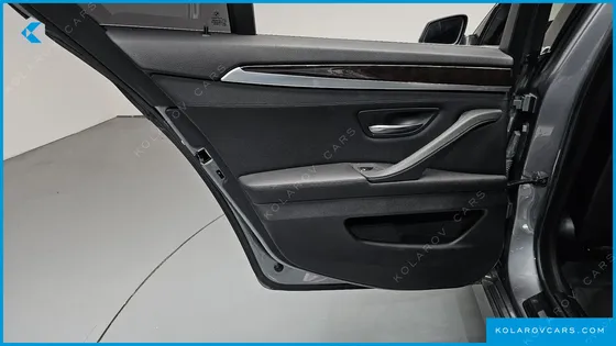 BMW 5 SERIES 528I