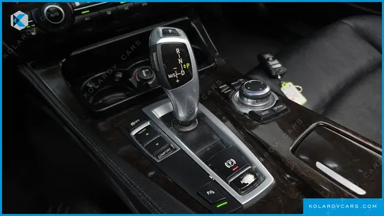 BMW 5 SERIES 520D