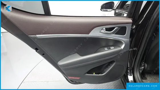 GENESIS G70 2.0T AWD