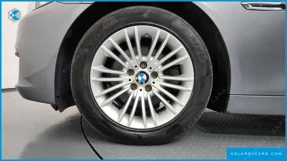 BMW 5 SERIES 520D