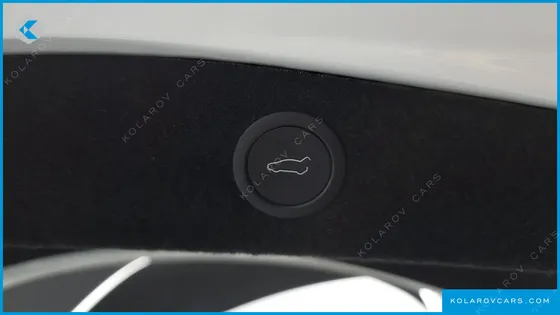 TESLA MODEL 3 RWD