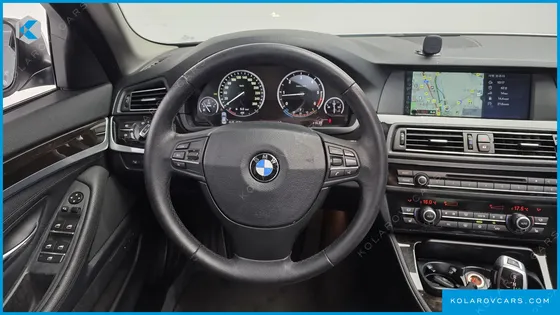 BMW 5 SERIES 520D