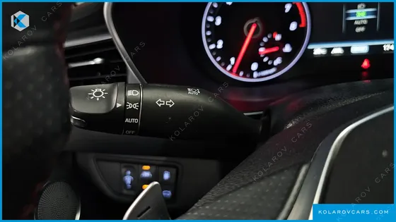 GENESIS G70 2.0T AWD