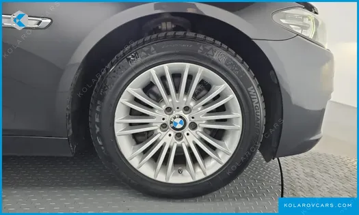 BMW 5 SERIES 520D