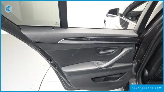 BMW 5 SERIES 520D