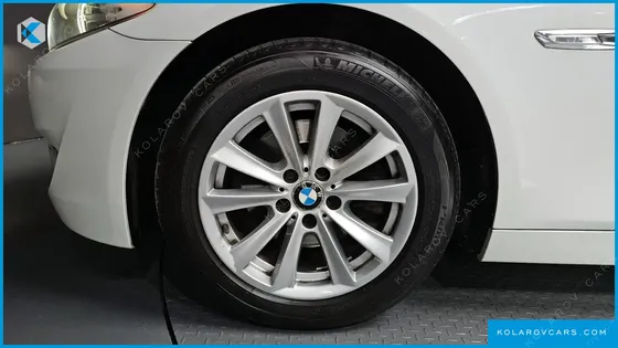 BMW 5 SERIES 520D