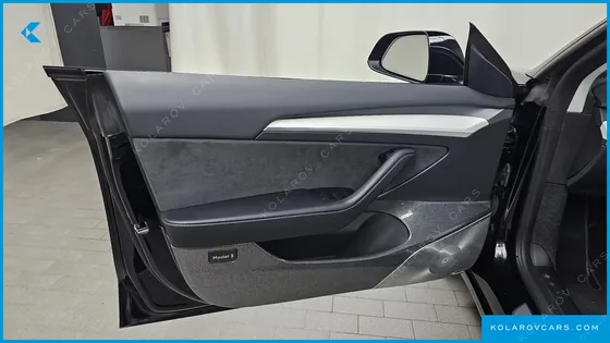TESLA MODEL 3 LONG RANGE AWD
