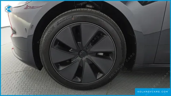 TESLA MODEL 3 RWD