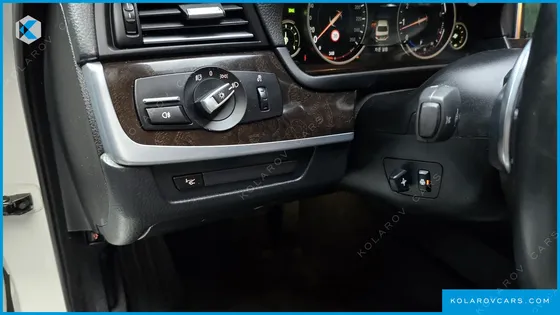 BMW 5 SERIES 528I