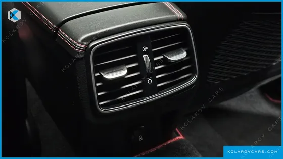 GENESIS G70 2.0T AWD
