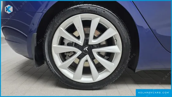 TESLA MODEL 3 LONG RANGE AWD