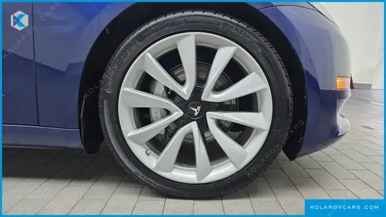 TESLA MODEL 3 LONG RANGE AWD