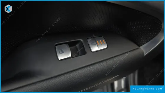 GENESIS G70 2.0T AWD