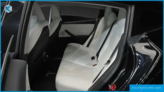 TESLA MODEL 3 RWD