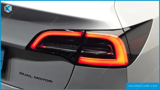 TESLA MODEL 3 LONG RANGE AWD