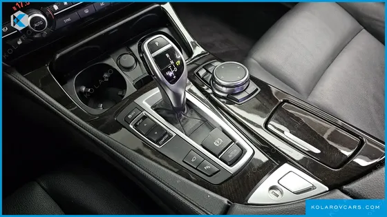 BMW 5 SERIES 528I