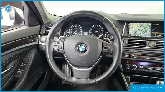 BMW 5 SERIES 528I