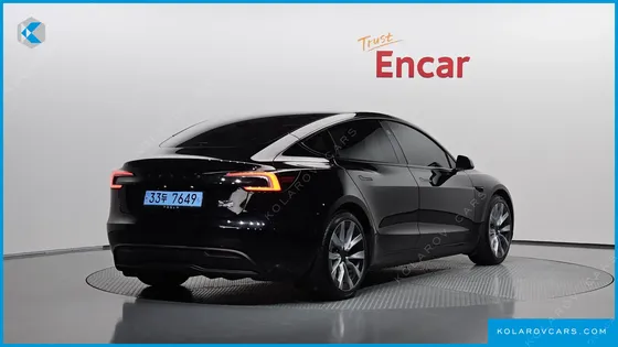 TESLA MODEL 3 RWD