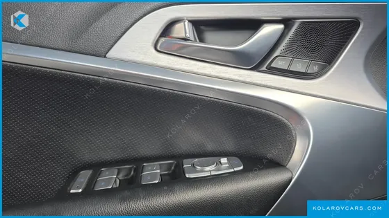 GENESIS G70 2.0T AWD