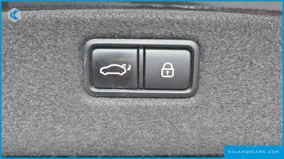 GENESIS G70 2.0T AWD