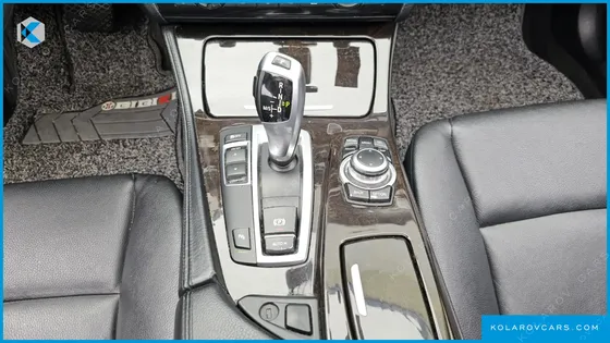 BMW 5 SERIES 520D