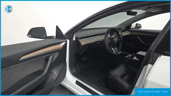 TESLA MODEL 3 LONG RANGE AWD