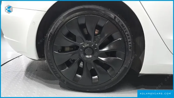 TESLA MODEL 3 LONG RANGE AWD