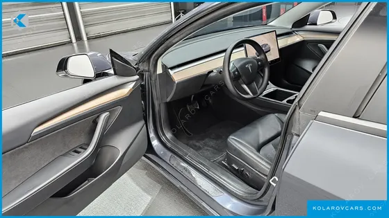 TESLA MODEL 3 LONG RANGE AWD