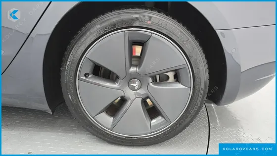 TESLA MODEL 3 LONG RANGE AWD