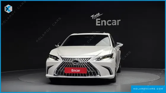 LEXUS ES EXECUTIVE
