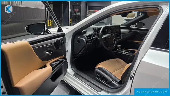 LEXUS ES EXECUTIVE