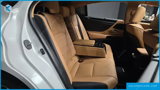 LEXUS ES EXECUTIVE